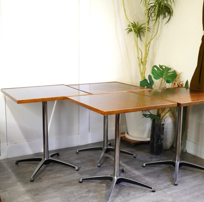 パシフィックファニチャーサービス　テーブル　買取