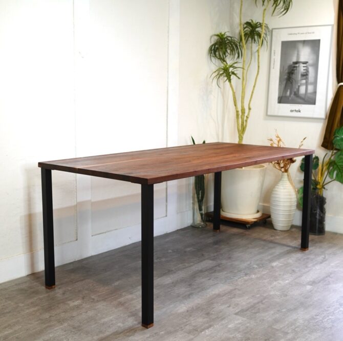 ノーウェアライクホーム　テーブル　買取