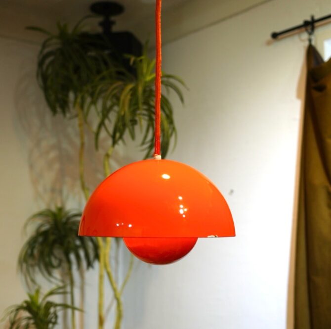 フラワーポット　パントン　買取