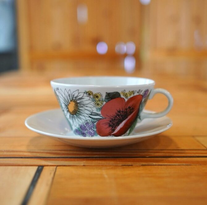 アラビア ヴァルム　買取