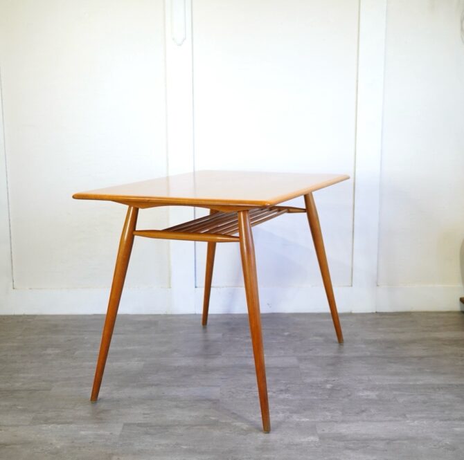 アーコール　テーブル　買取