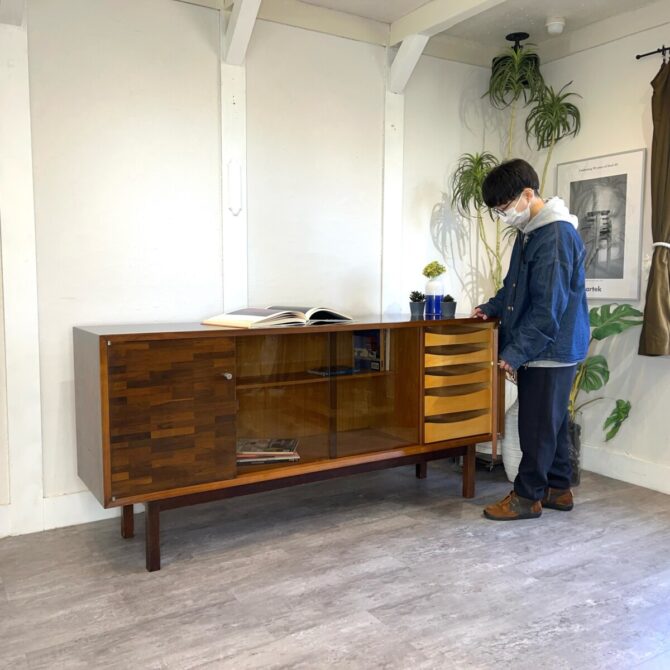 カリモク　サイドボード　買取