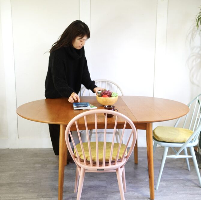 ウニコ ダイニングテーブル 買取