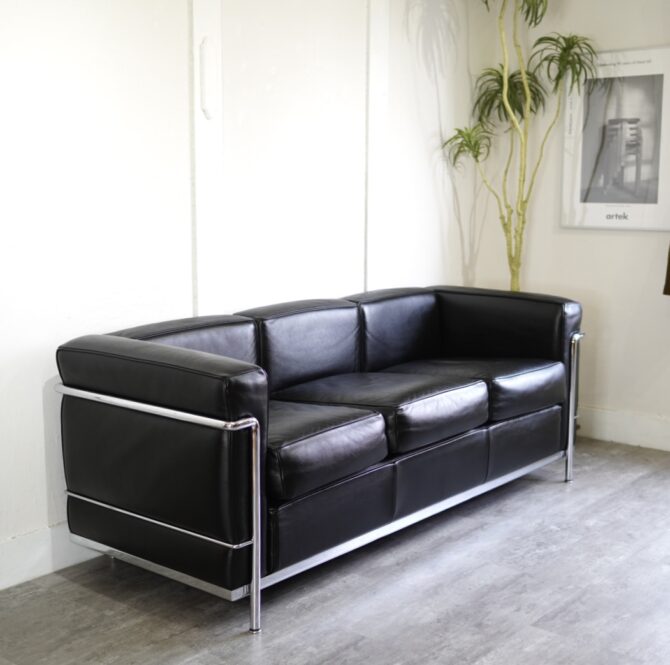 カッシーナ　LC2 3人掛けソファ　買取