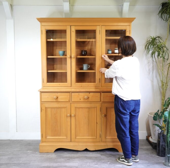 カーフ　カップボード　買取