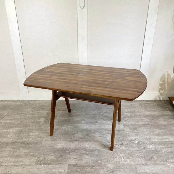 ウニコ　スウェラ　テーブル　買取